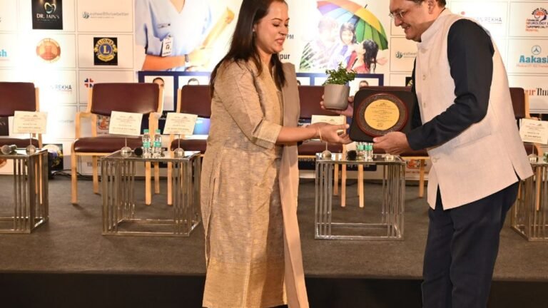 Dr Niru Mathur Felicitated Times Conversations Jaipur Times Dr. Niru Mathur felicitated at Times Conversations panel discussion presented by Jaipur Times and The Times of India